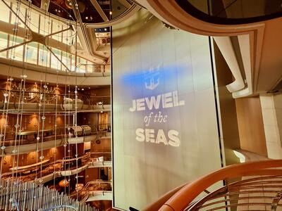 Jewel of the Seas